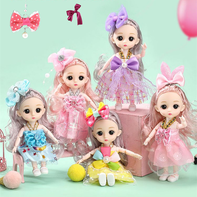 O1CN01deV2eu1V5lYMa20s1_2211222792602-0-cib.jpg 17cm Jointed Doll Pretend Play Set - Image 1
