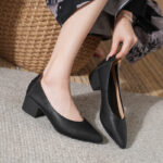 Soft Leather Pointed-Toe Chunky Heel Pumps - Image 3