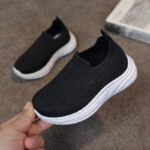 Kids' Breathable Mesh Slip-On Shoes – Unisex Casual Sneakers for Spring and Autumn - Image 6