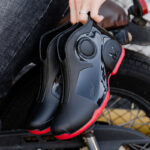 Black Red / 44