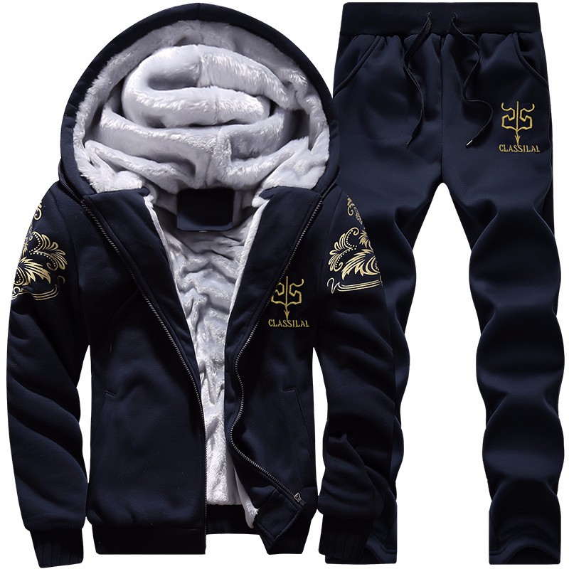 Winter fleece-lined men tracksuit