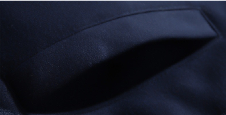 Men winter tracksuit fabric and construction detail 4